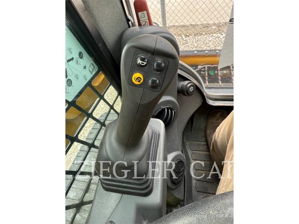 CAT 259D3 Vikšriniai krautuvai