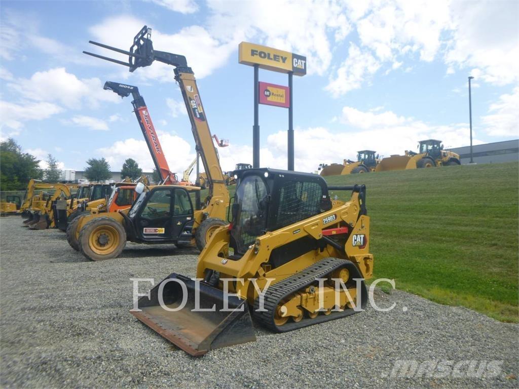 CAT 259D3 Vikšriniai krautuvai