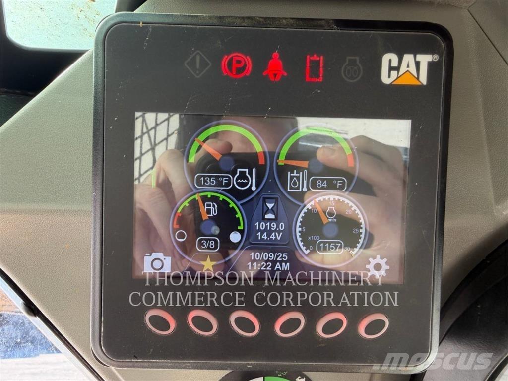 CAT 259D3 Vikšriniai krautuvai