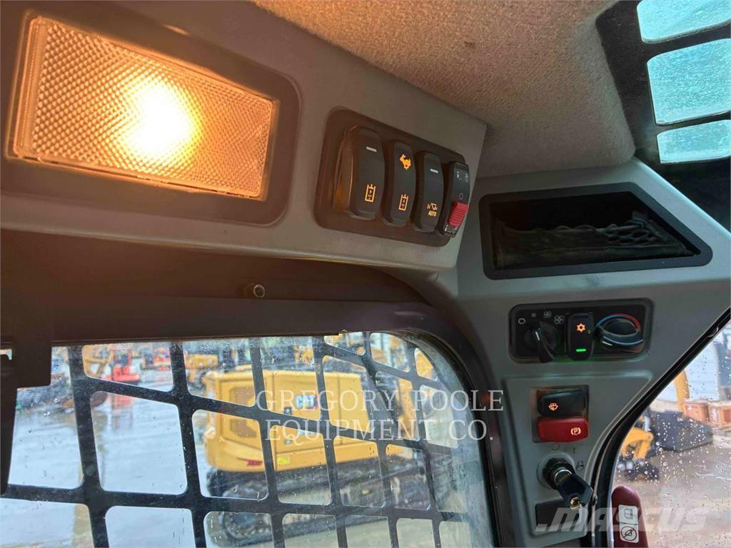 CAT 259D3 Vikšriniai krautuvai