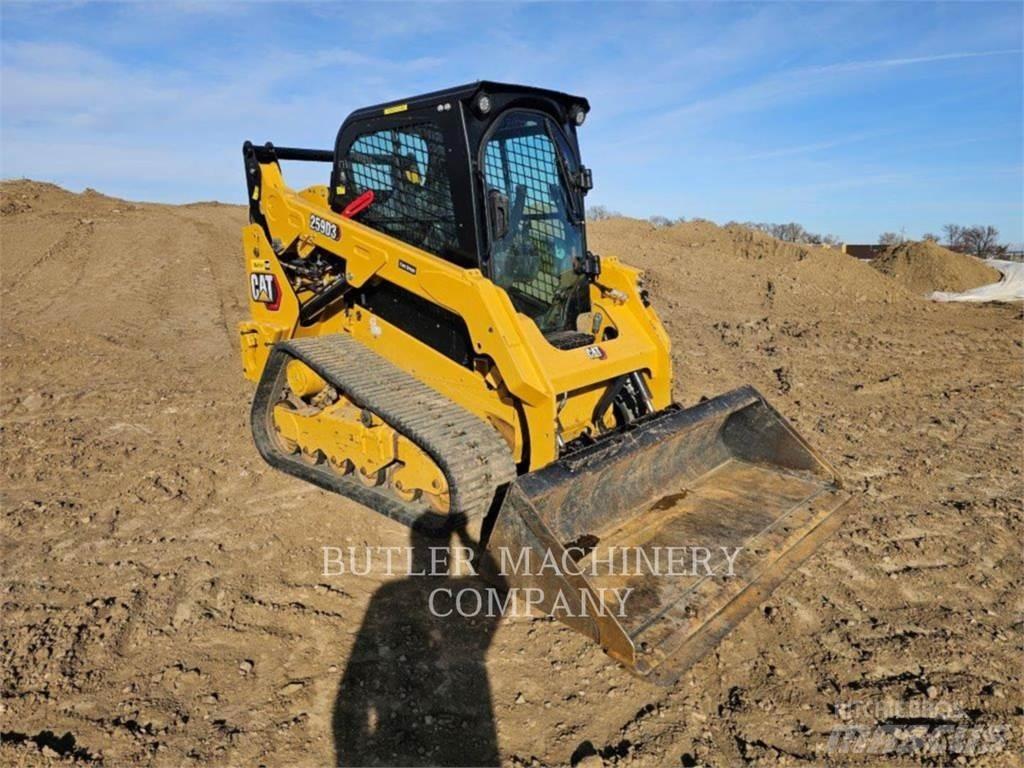 CAT 259D3 C3H2 Vikšriniai krautuvai