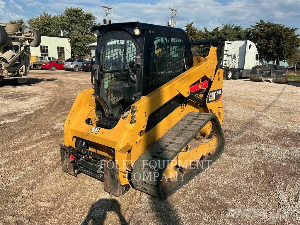 CAT 259DHF2CA Krautuvai su šoniniu pasukimu