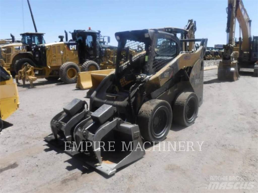 CAT 262C XPS Krautuvai su šoniniu pasukimu