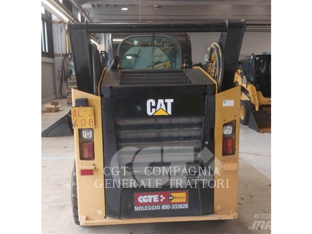CAT 262D Krautuvai su šoniniu pasukimu