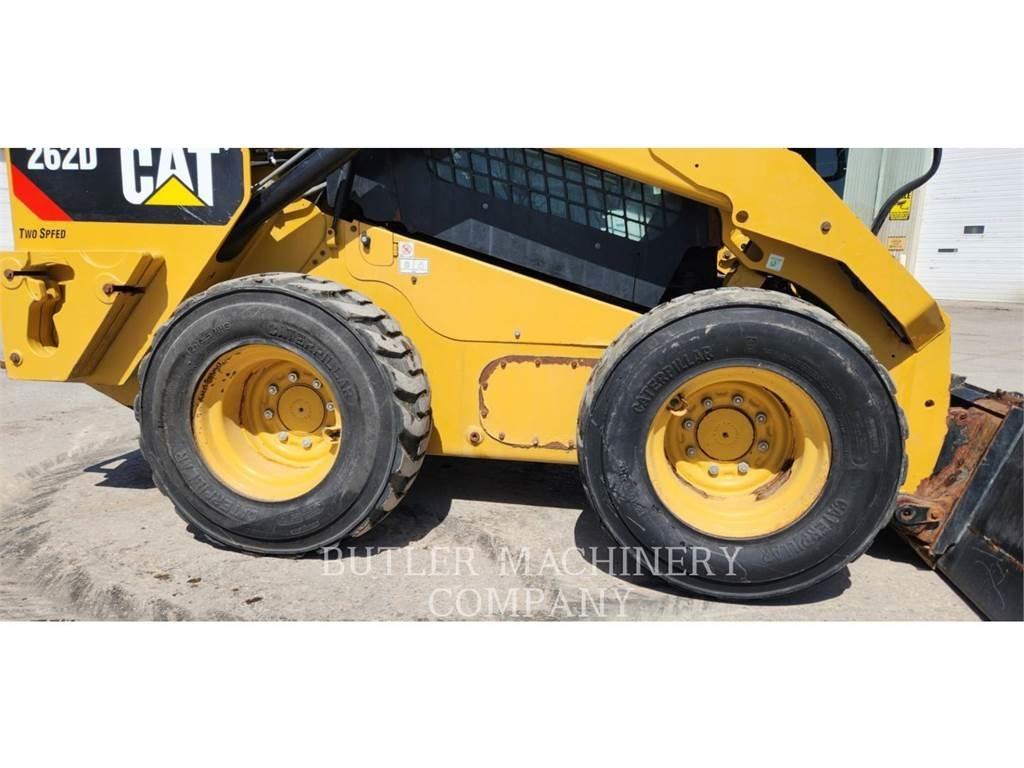CAT 262D Krautuvai su šoniniu pasukimu