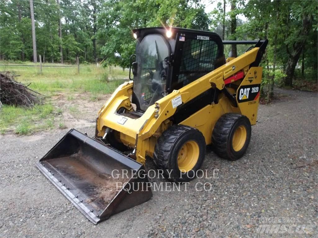 CAT 262D Krautuvai su šoniniu pasukimu