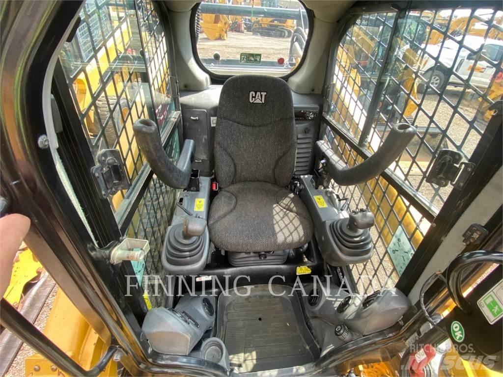 CAT 262D Krautuvai su šoniniu pasukimu