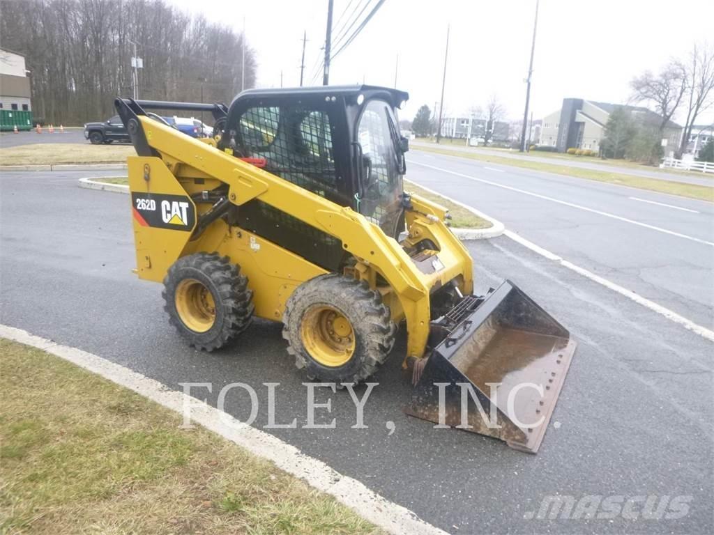 CAT 262D Krautuvai su šoniniu pasukimu