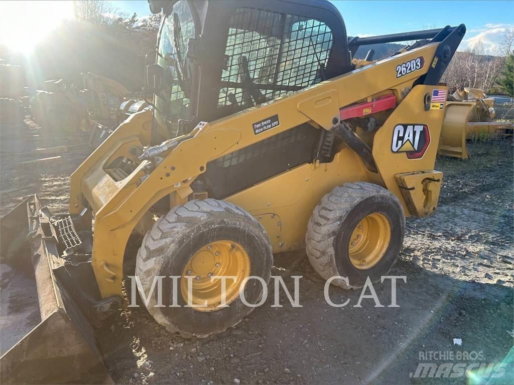 CAT 262D 3 Krautuvai su šoniniu pasukimu