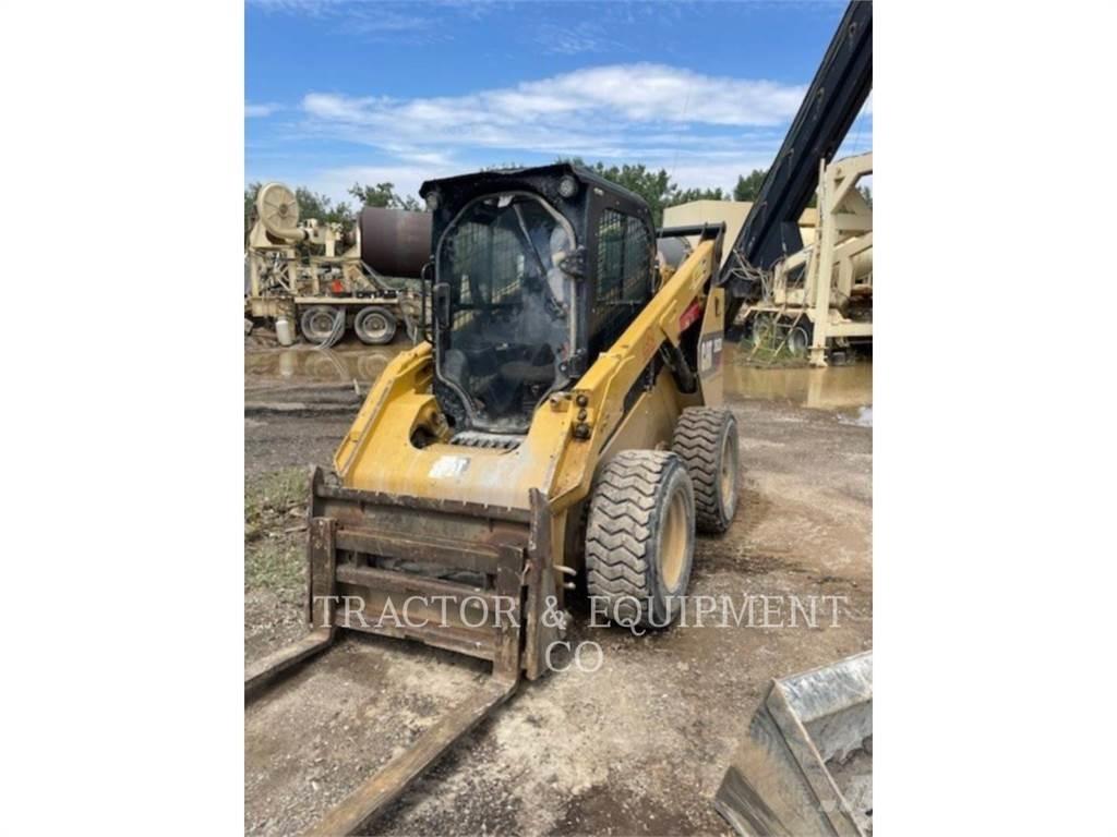 CAT 262D H3CB Krautuvai su šoniniu pasukimu