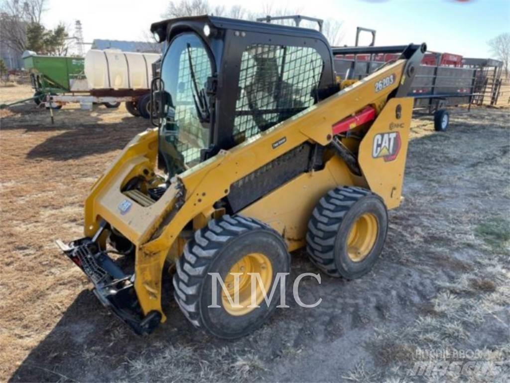 CAT 262D3 Krautuvai su šoniniu pasukimu