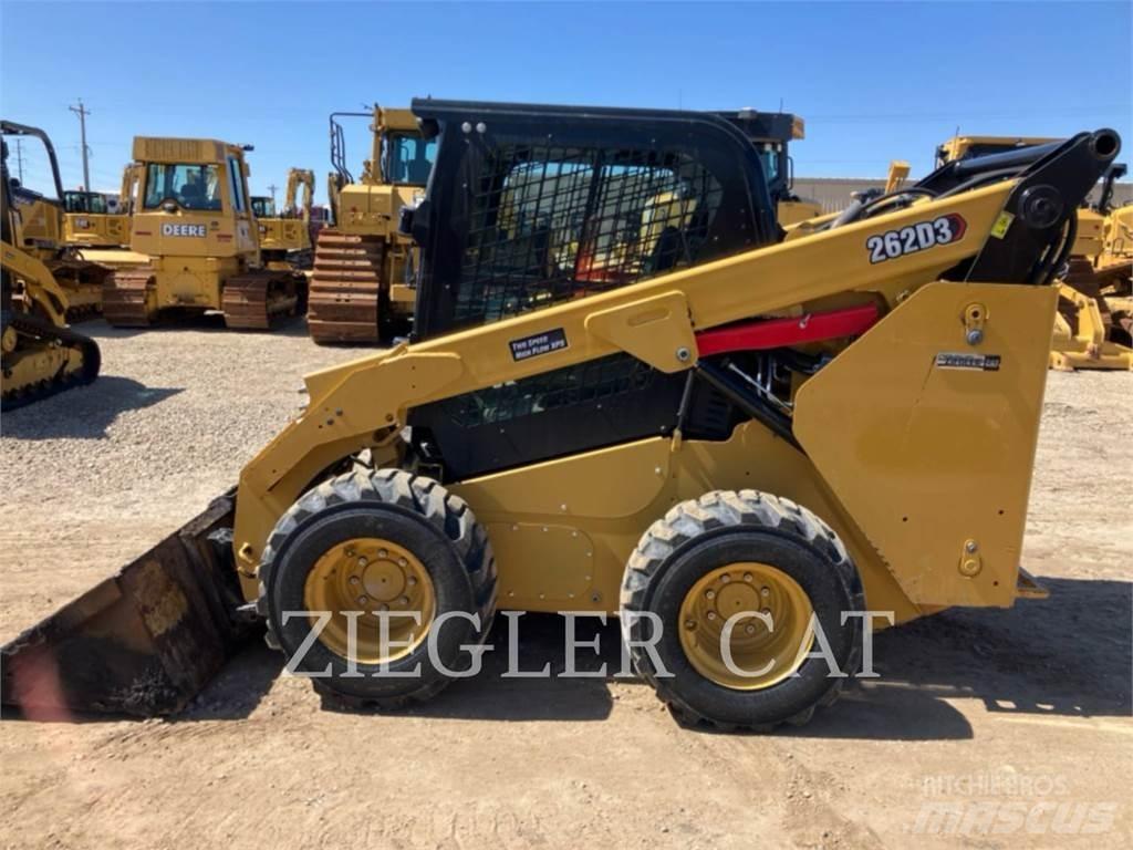 CAT 262D3 Krautuvai su šoniniu pasukimu