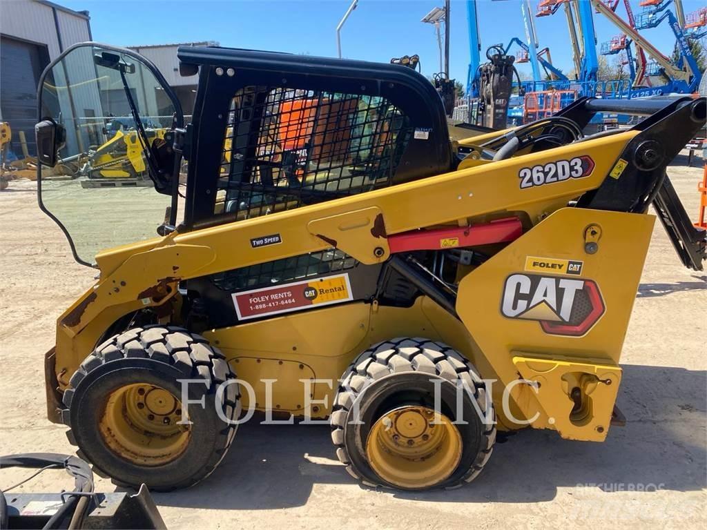CAT 262D3 Krautuvai su šoniniu pasukimu