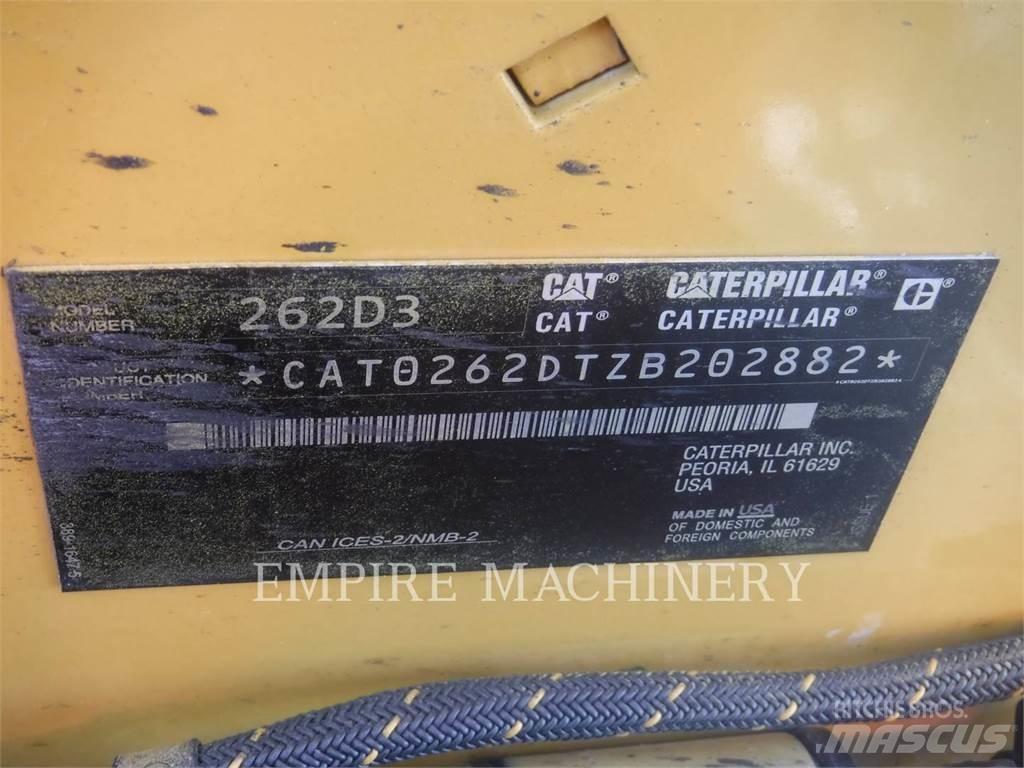 CAT 262D3 Krautuvai su šoniniu pasukimu