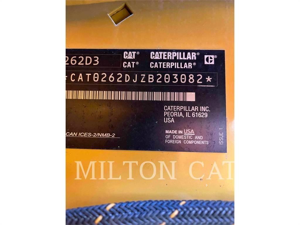 CAT 262D3 Krautuvai su šoniniu pasukimu