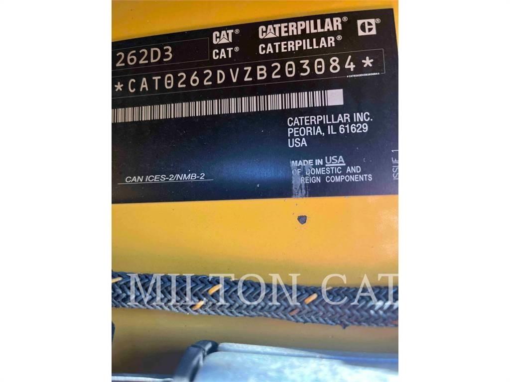 CAT 262D3 Krautuvai su šoniniu pasukimu