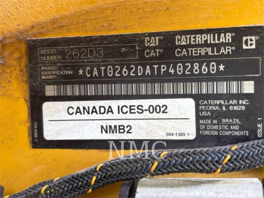CAT 262D3 Krautuvai su šoniniu pasukimu