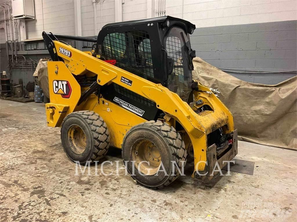 CAT 262D3 A2HQR Krautuvai su šoniniu pasukimu