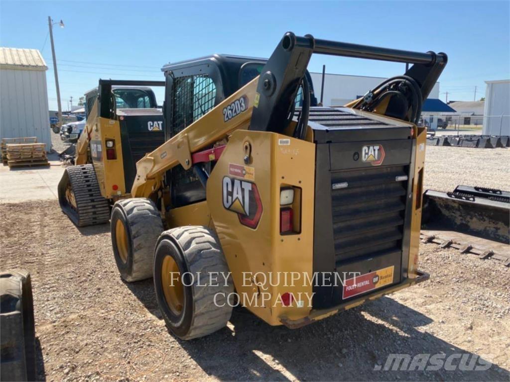 CAT 262D3STD2C Krautuvai su šoniniu pasukimu