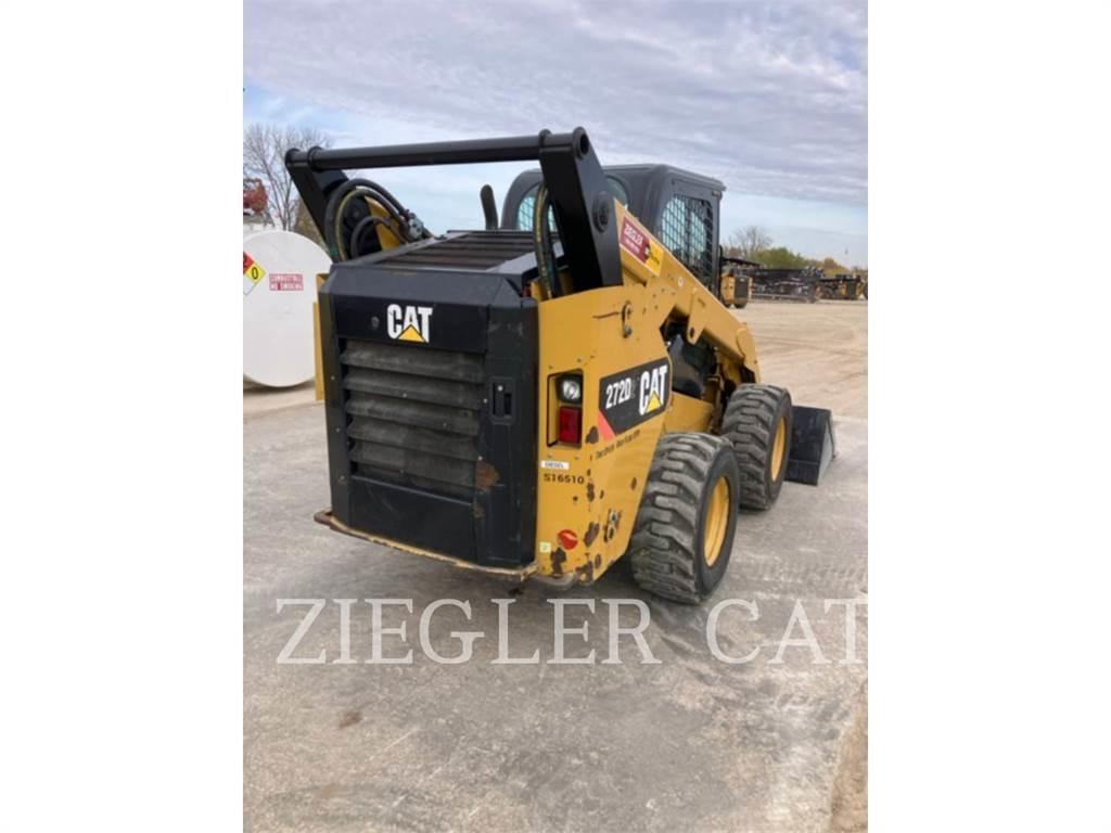 CAT 272D2 Krautuvai su šoniniu pasukimu