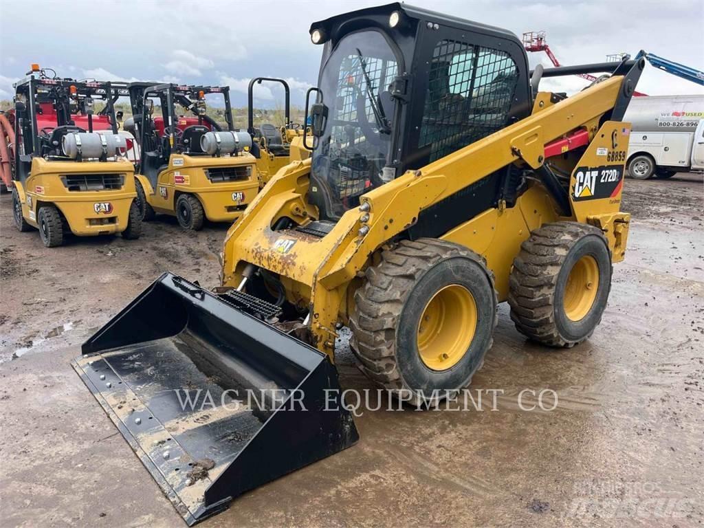 CAT 272D2 Krautuvai su šoniniu pasukimu