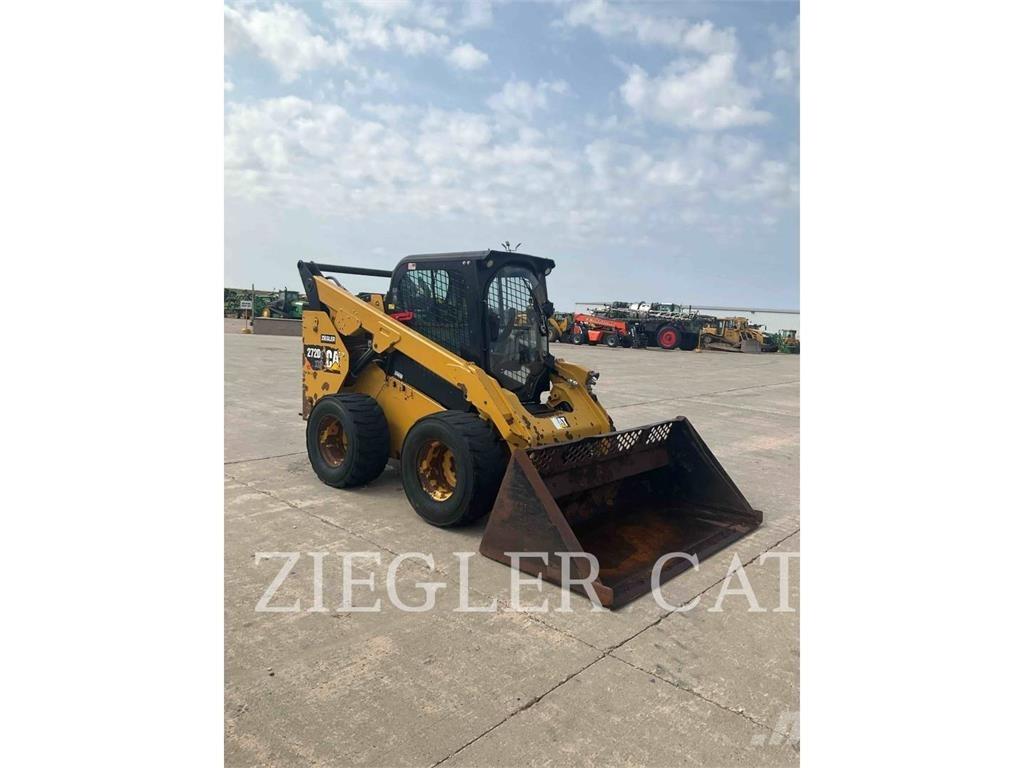 CAT 272D2XHP Krautuvai su šoniniu pasukimu