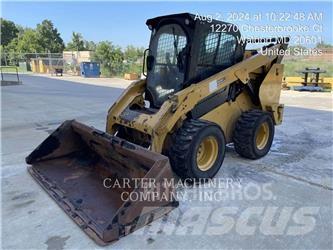 CAT 272D3 Krautuvai su šoniniu pasukimu