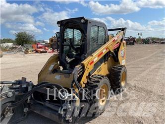 CAT 272D3 Krautuvai su šoniniu pasukimu