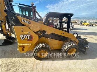 CAT 272D3 C1H2 Krautuvai su šoniniu pasukimu