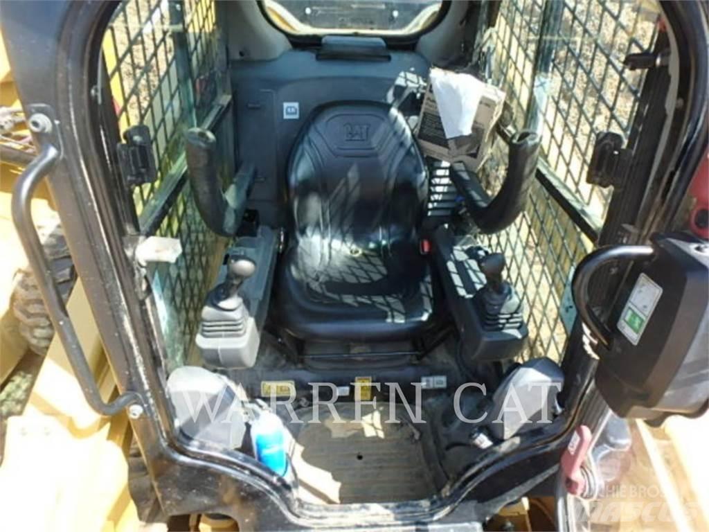 CAT 272D3 C3H1 Krautuvai su šoniniu pasukimu