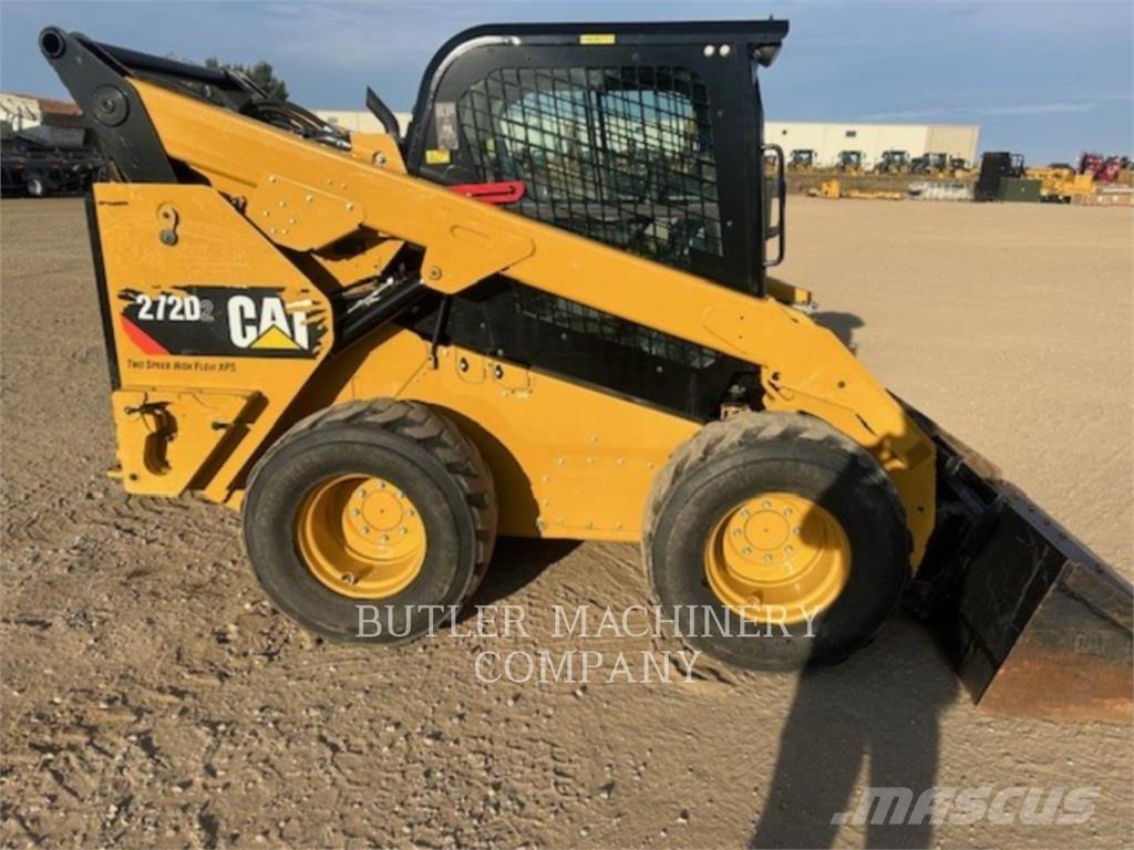 CAT 272D3 C3H2 Krautuvai su šoniniu pasukimu