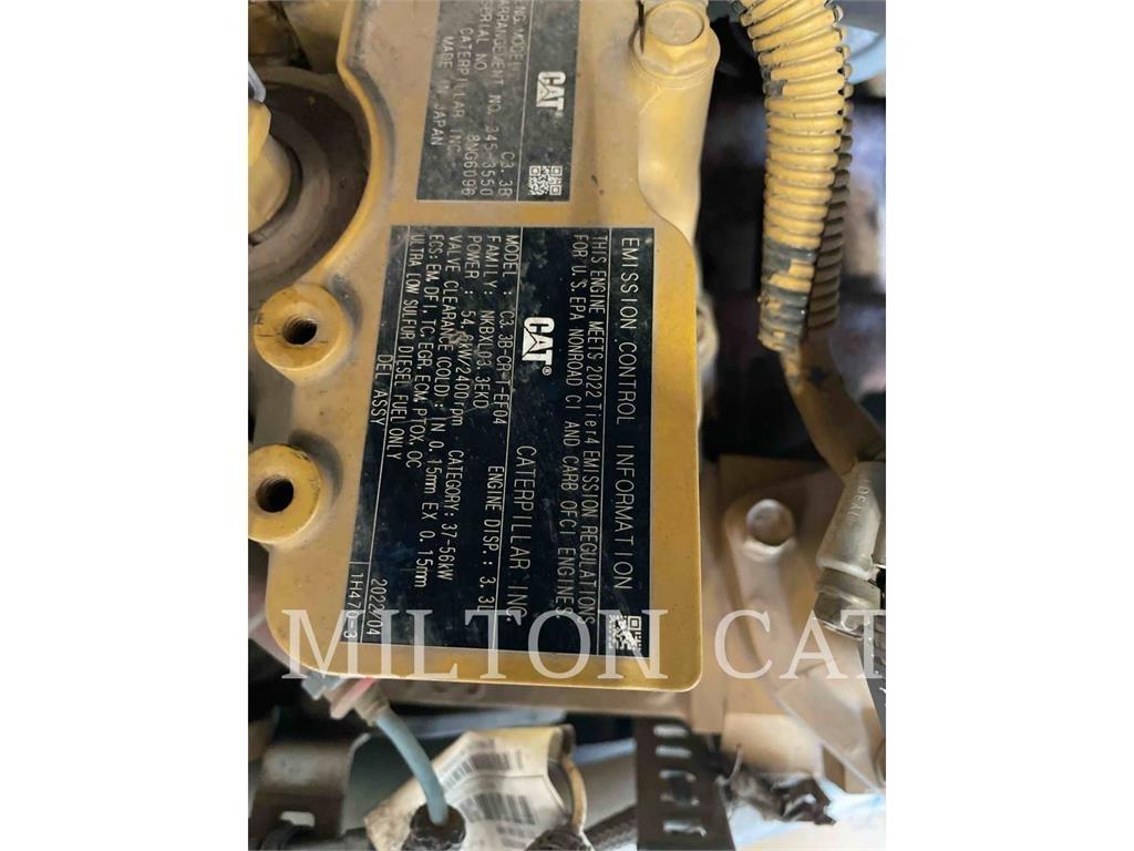 CAT 279D 3 Krautuvai su šoniniu pasukimu