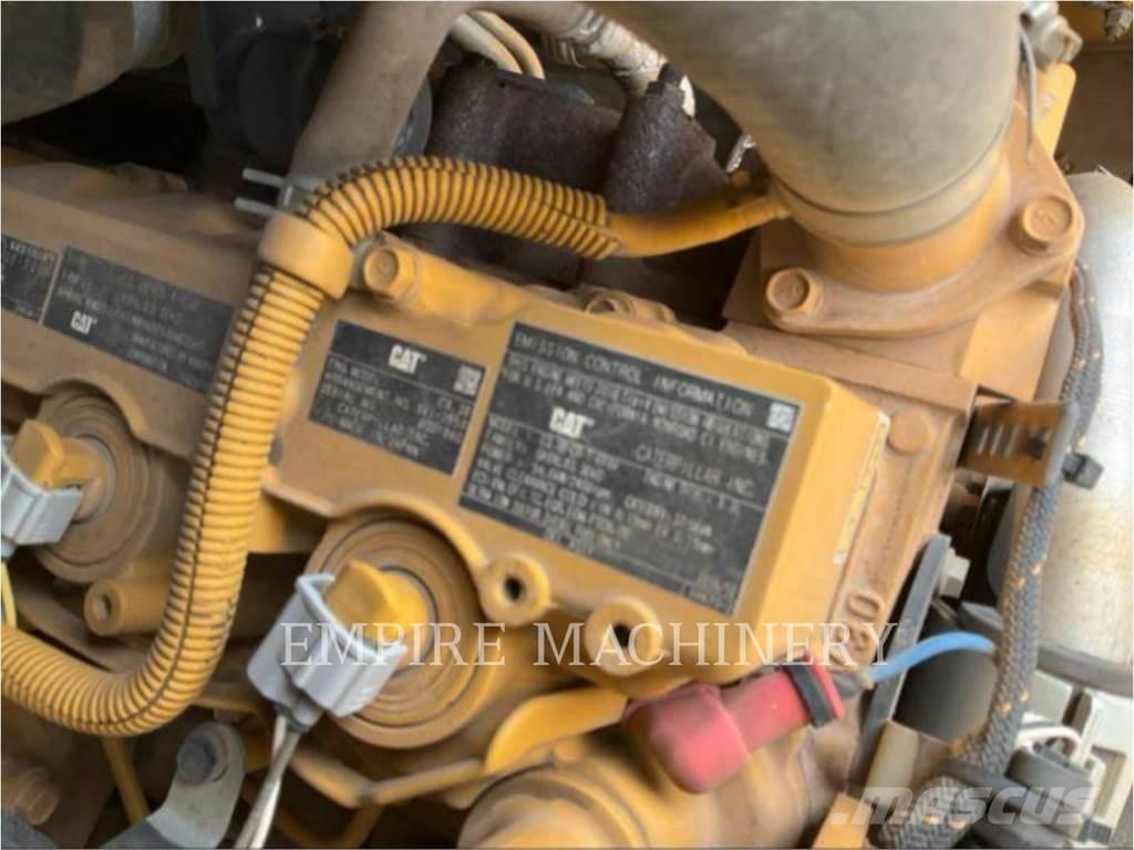 CAT 279D XPS Krautuvai su šoniniu pasukimu