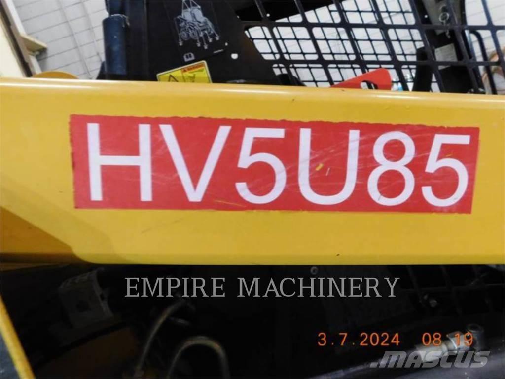 CAT 279D XPS Krautuvai su šoniniu pasukimu