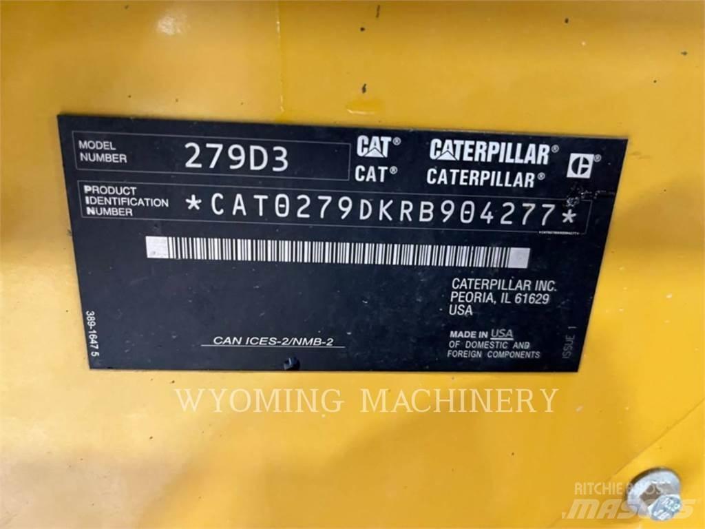 CAT 279D3 Krautuvai su šoniniu pasukimu