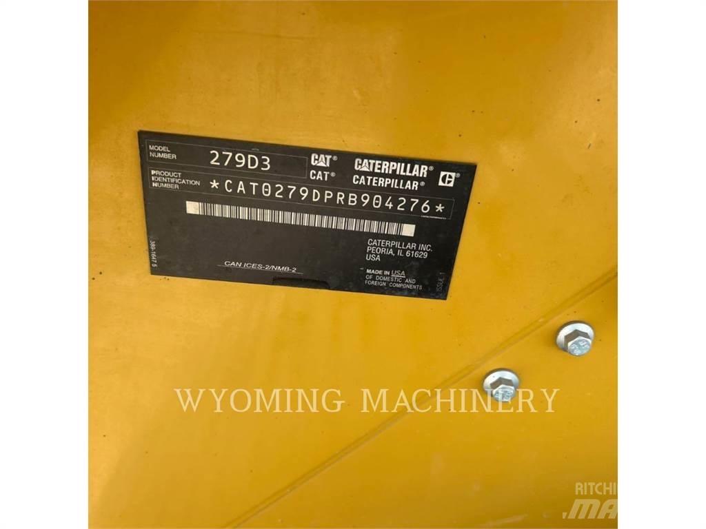 CAT 279D3 Krautuvai su šoniniu pasukimu