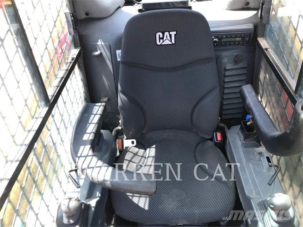 CAT 279D3 C3H2 Vikšriniai krautuvai