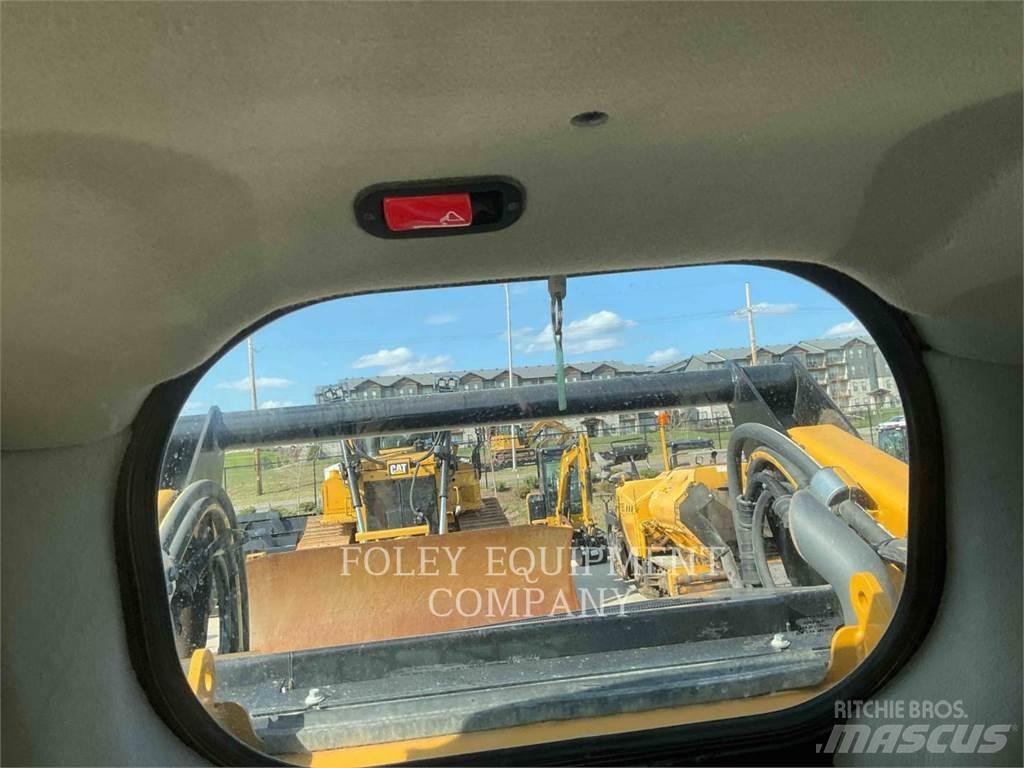 CAT 289D3STD2C Krautuvai su šoniniu pasukimu