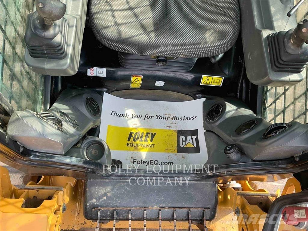 CAT 289D3XPS2C Krautuvai su šoniniu pasukimu