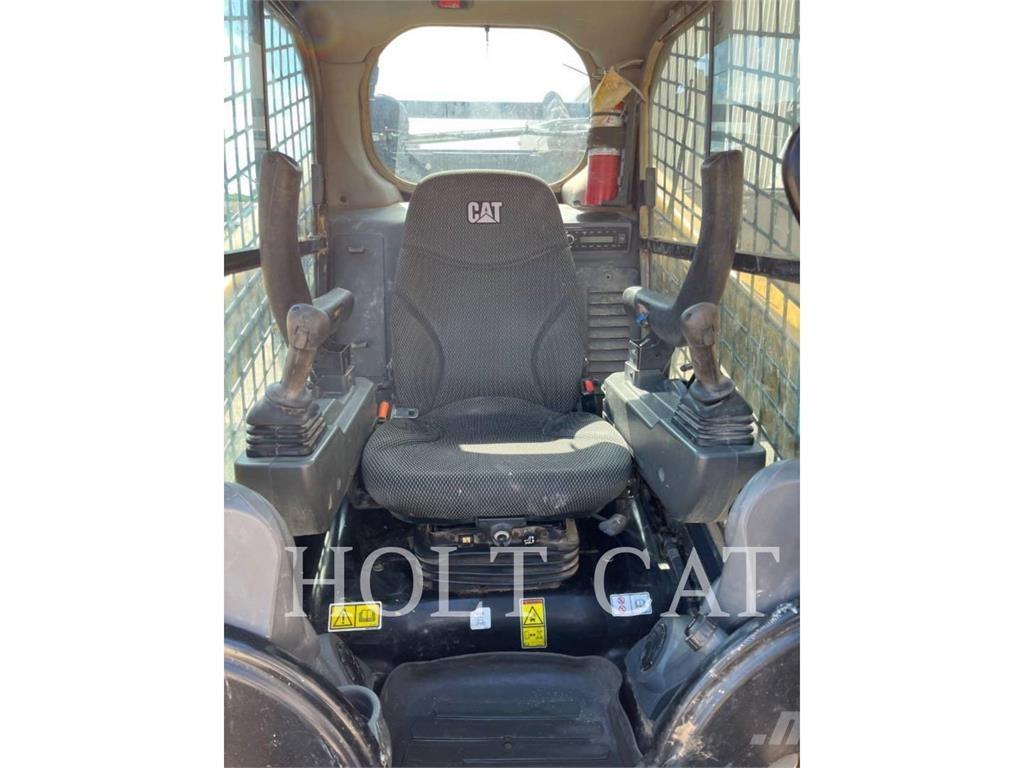 CAT 299D XHP Krautuvai su šoniniu pasukimu