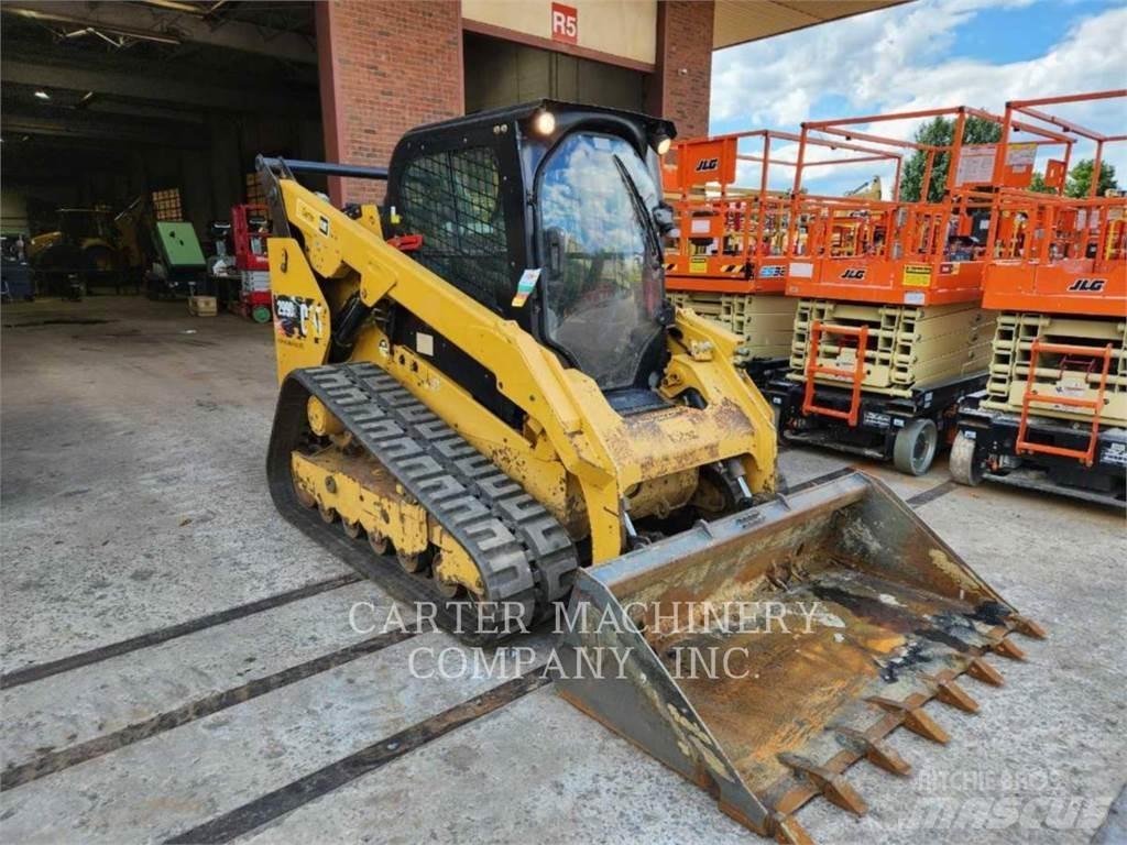 CAT 299D2 Krautuvai su šoniniu pasukimu