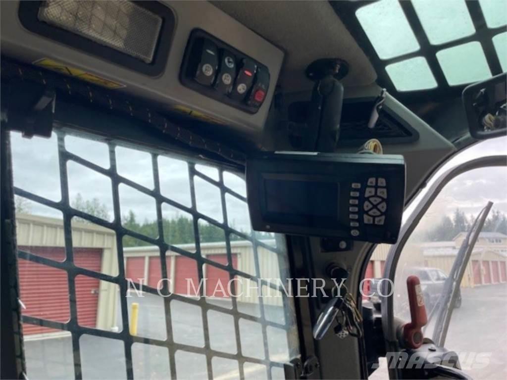 CAT 299D2 XHP Krautuvai su šoniniu pasukimu