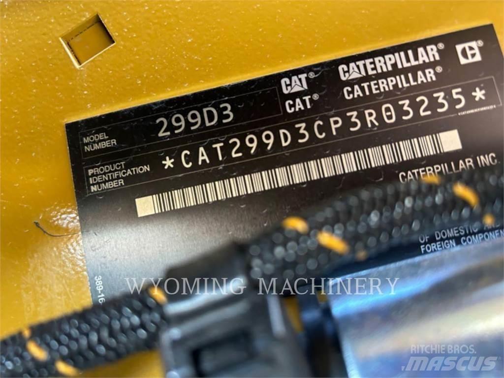 CAT 299D3 Krautuvai su šoniniu pasukimu