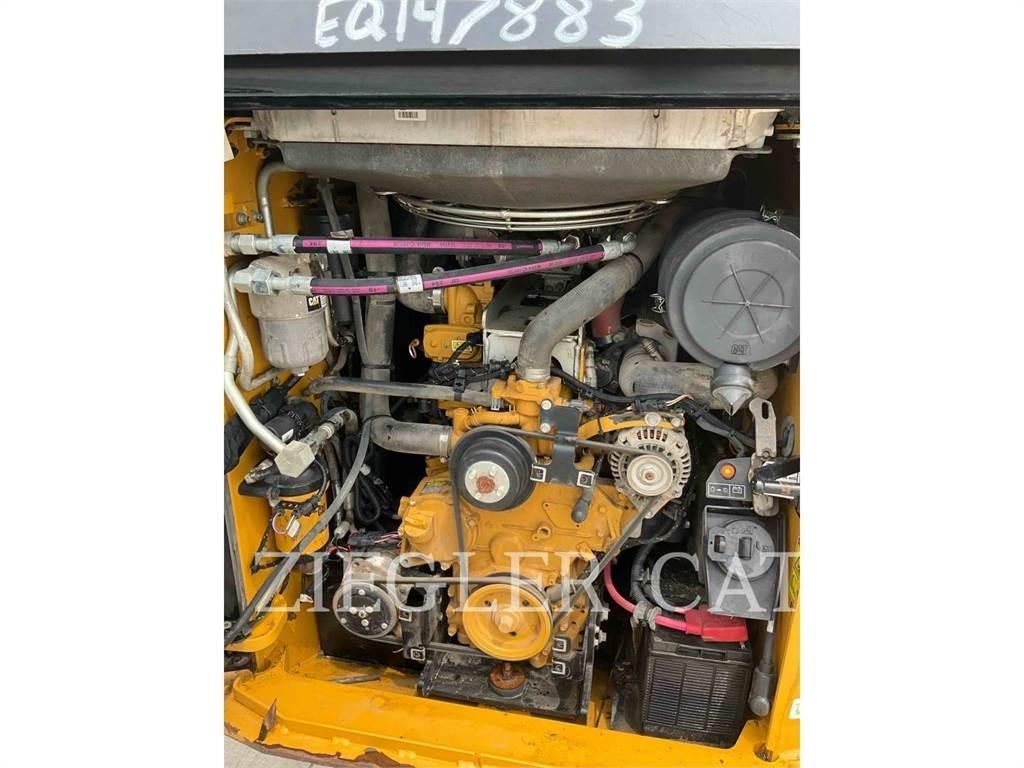 CAT 299D3 Vikšriniai krautuvai