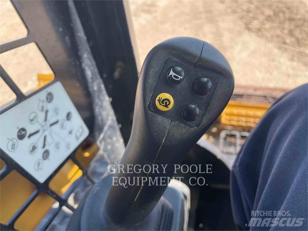 CAT 299D3 Vikšriniai krautuvai