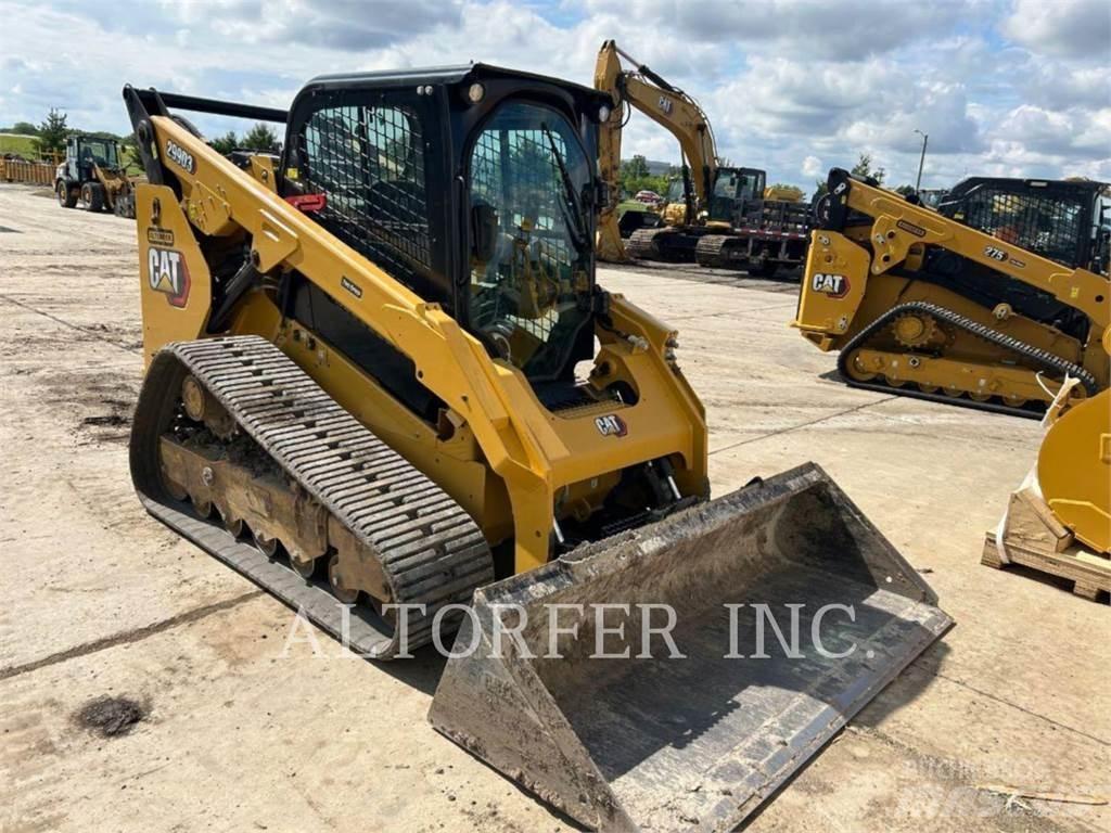 CAT 299D3 Krautuvai su šoniniu pasukimu