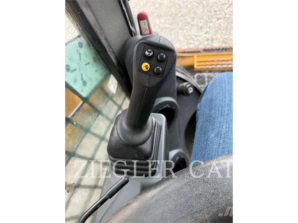 CAT 299D3 Vikšriniai krautuvai