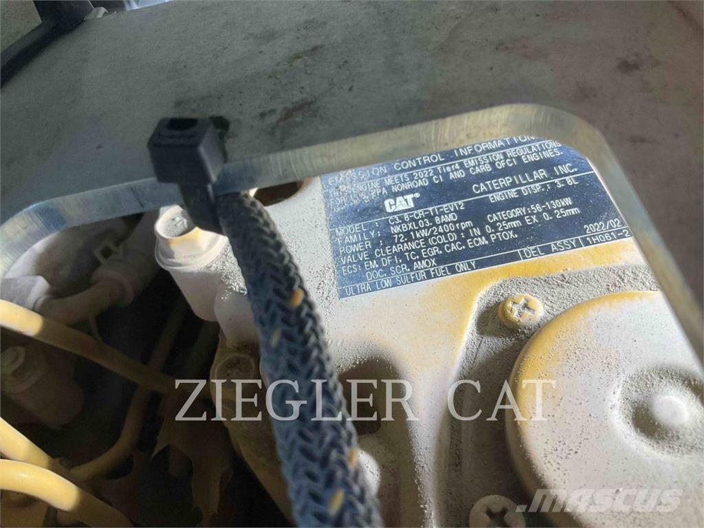 CAT 299D3 Vikšriniai krautuvai