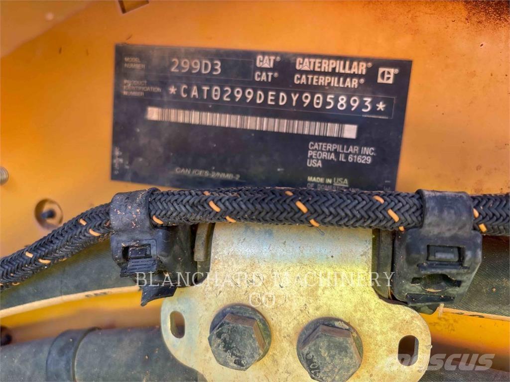 CAT 299D3 Vikšriniai krautuvai