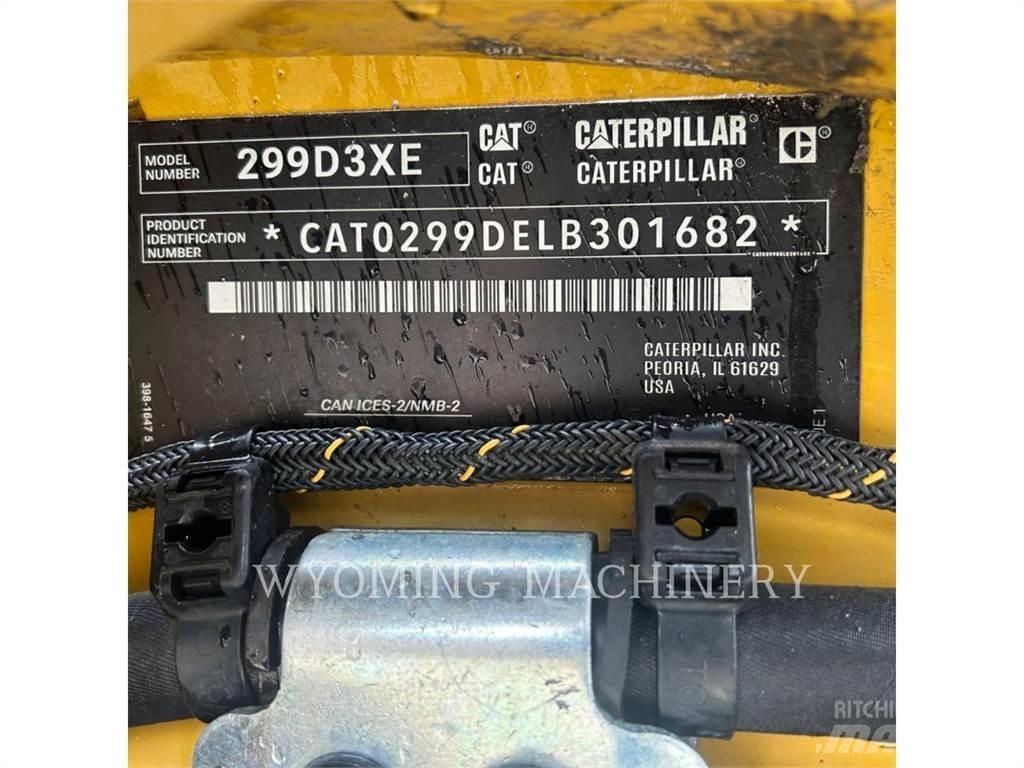 CAT 299D3 XE Krautuvai su šoniniu pasukimu